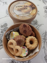 Laden Sie das Bild in den Galerie-Viewer, Wachsschmelzen (verschiedene)