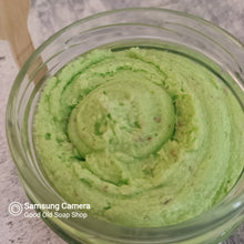 Load image into Gallery viewer, COUNTRY PEAR CLEANSING SUGAR SCRUB