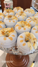 Load image into Gallery viewer, BLUE MOON BATH BOMB