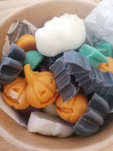 WAX MELTS (VARIOUS)