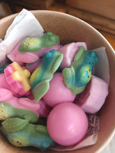 Load image into Gallery viewer, WAX MELTS (VARIOUS)
