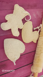 ASSORTED LOOFAH SHAPES